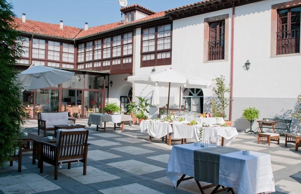 Hotel Pax Casona Del Busto Правия Экстерьер фото