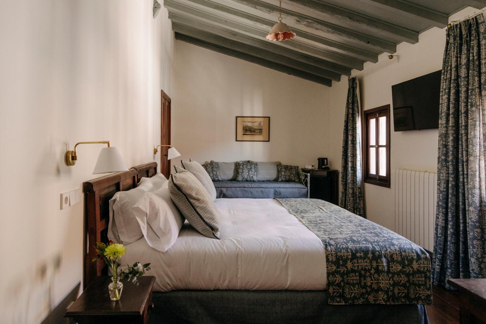 Hotel Pax Casona Del Busto Правия Экстерьер фото